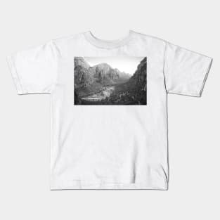 Descending from Angels Landing Kids T-Shirt